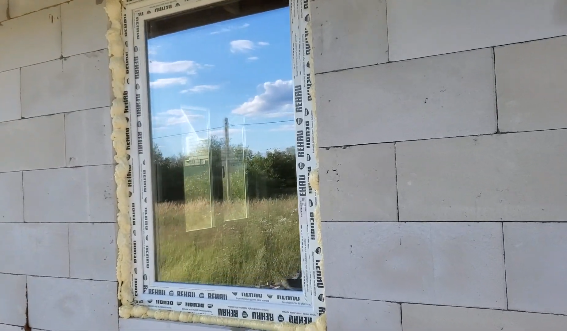 https://kostroma.delaem-okna.ru/storage/app/uploads/public/63f/305/ee3/63f305ee3d159994098874.png